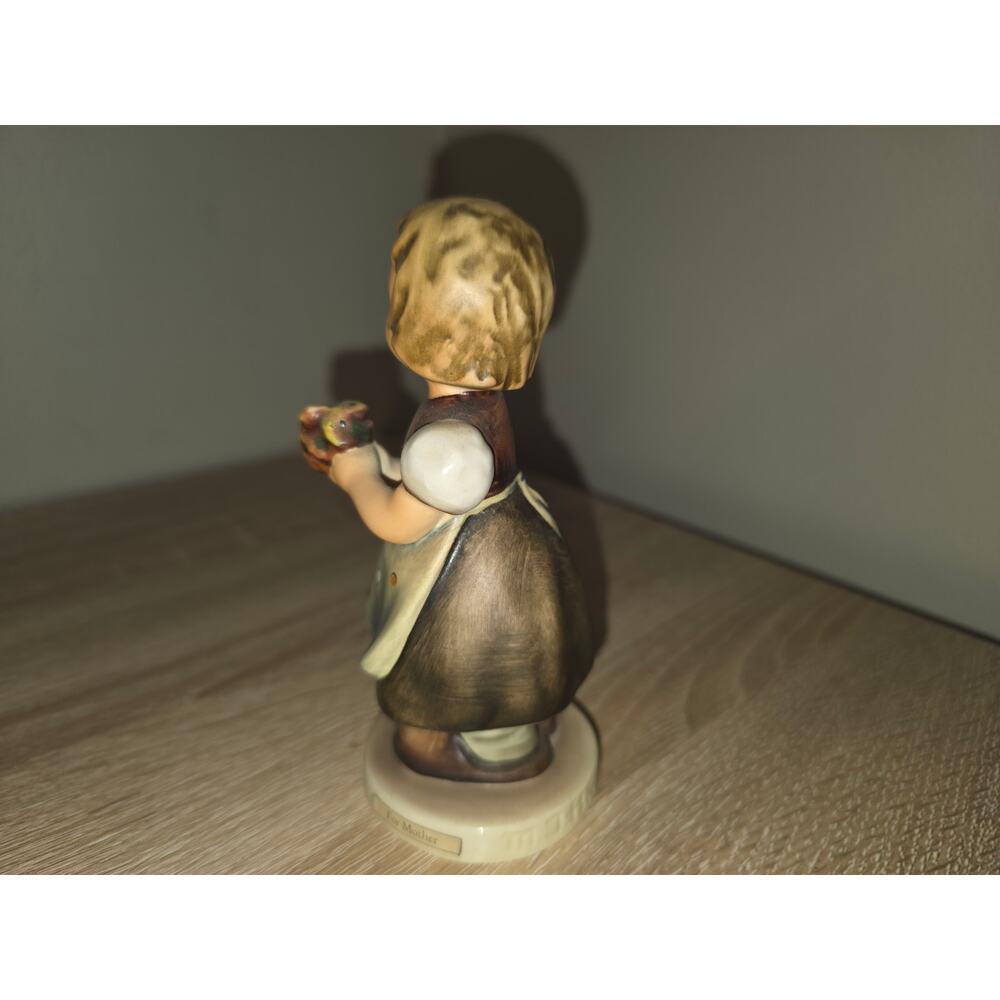 Vintage Hummel Figurine "For Mother" TMK 4 #257 5" Goebel Figure Germany‎ - Picture 4 of 7